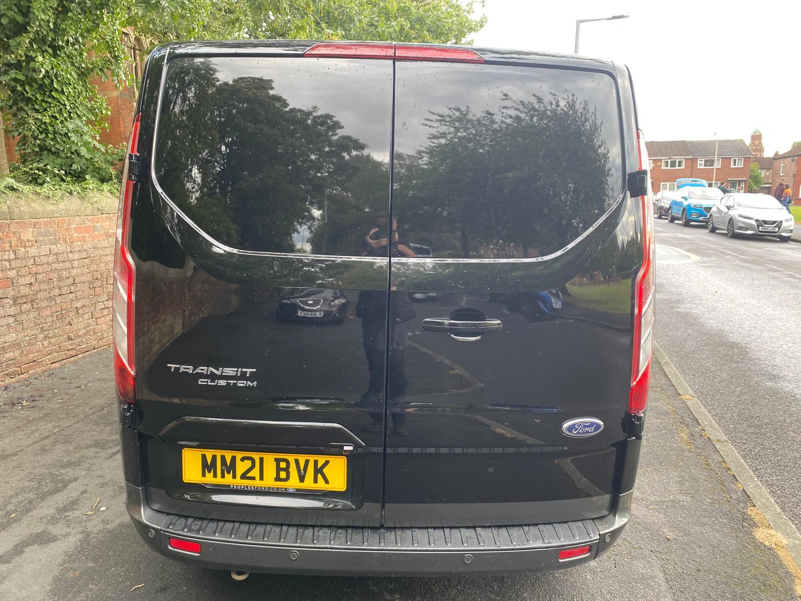 Ford Transit Custom 2.0 300 EcoBlue Active Panel Van 5dr Diesel Manual L1 H1 Euro 6 (s/s) (170 ps)