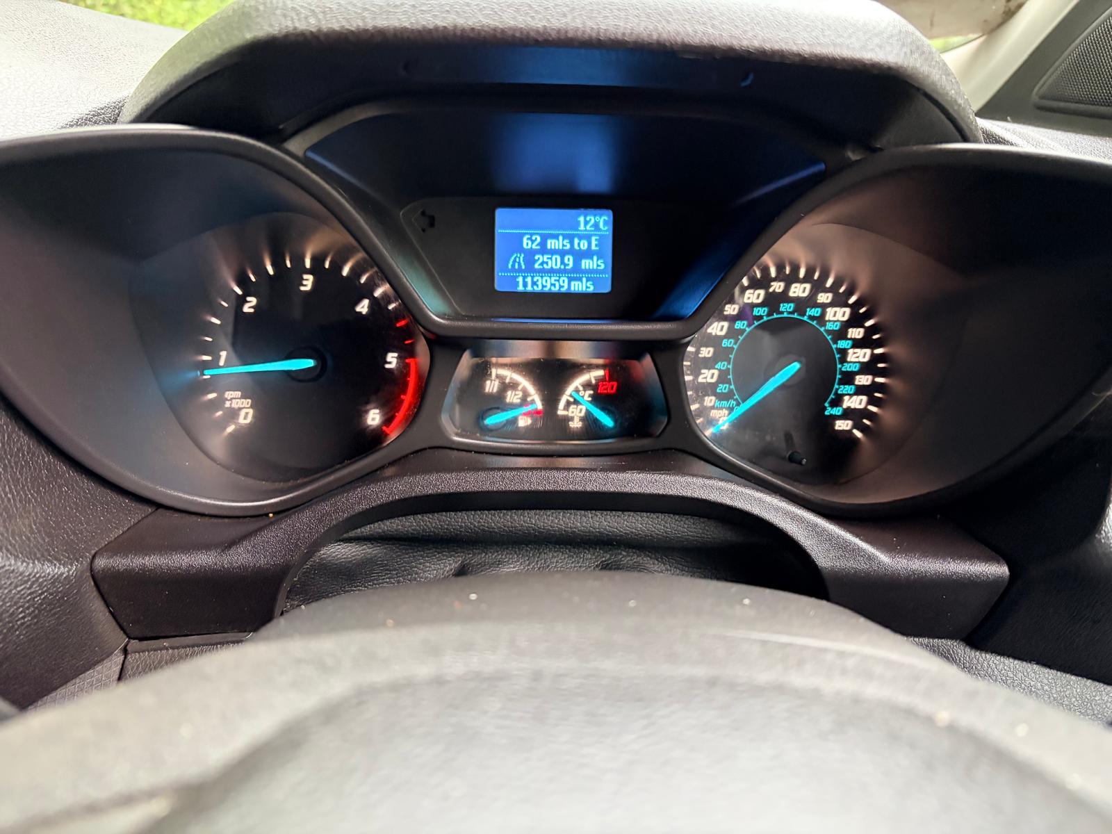 Ford Transit Connect 1.5 TDCi 220 Combi Van 6dr Diesel Manual L1 H1 (124 g/km, 74 bhp)