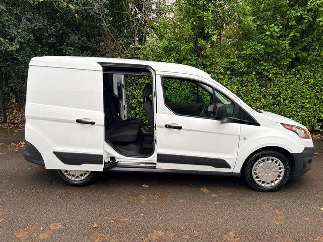 Ford Transit Connect 1.5 TDCi 220 Combi Van 6dr Diesel Manual L1 H1 (124 g/km, 74 bhp)