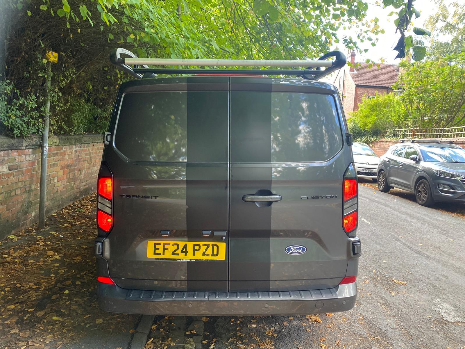 Ford Transit Custom 2.0 280 EcoBlue Limited Panel Van 5dr Diesel Manual L1 H1 Euro 6 (s/s) (136 ps)