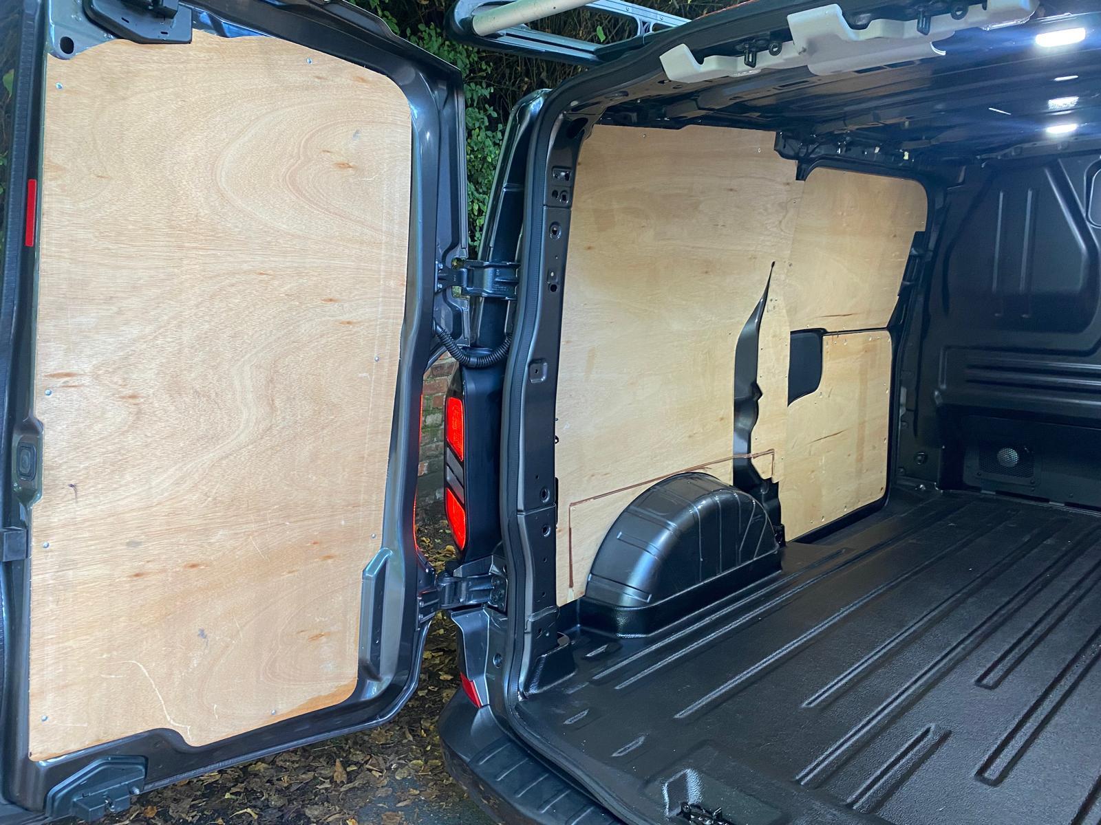 Ford Transit Custom 2.0 280 EcoBlue Limited Panel Van 5dr Diesel Manual L1 H1 Euro 6 (s/s) (136 ps)