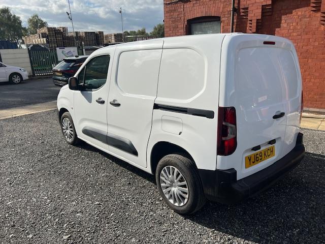 Citroen Berlingo 1.5 BlueHDi 650 Enterprise M Panel Van 5dr Diesel Manual SWB Euro 6 (75 ps)