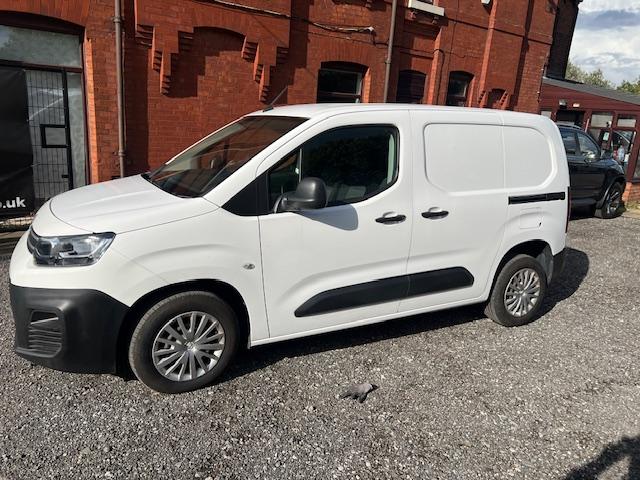 Citroen Berlingo 1.5 BlueHDi 650 Enterprise M Panel Van 5dr Diesel Manual SWB Euro 6 (75 ps)