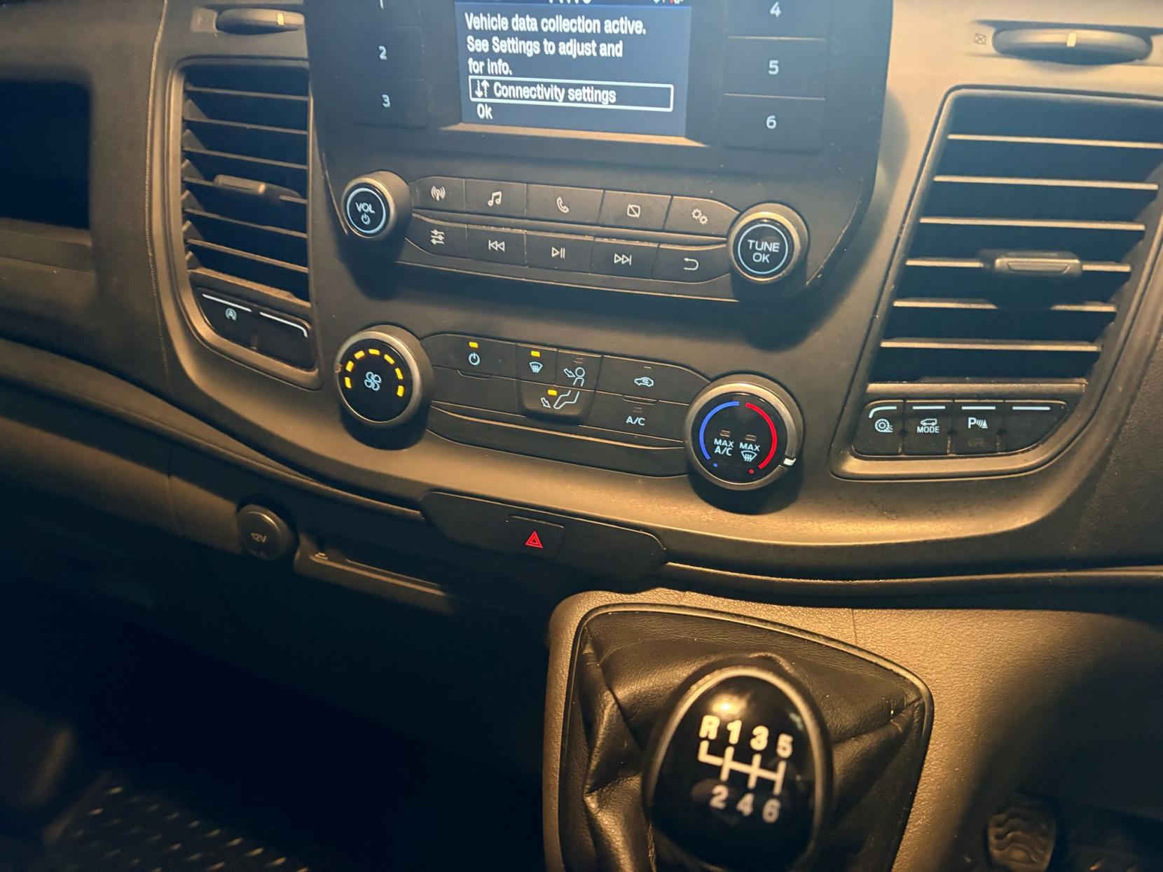 Ford Transit Custom 2.0 300 EcoBlue Leader Panel Van 5dr Diesel Manual L1 H2 Euro 6 (s/s) (105 ps)