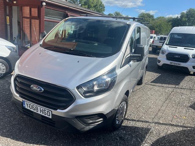 Ford Transit Custom 2.0 300 EcoBlue Panel Van 5dr Diesel Manual L1 H1 Euro 6 (105 ps)