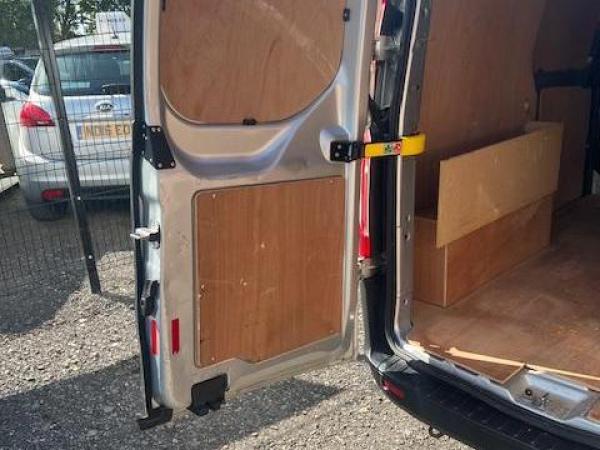 Ford Transit Custom 2.0 300 EcoBlue Panel Van 5dr Diesel Manual L1 H1 Euro 6 (105 ps)