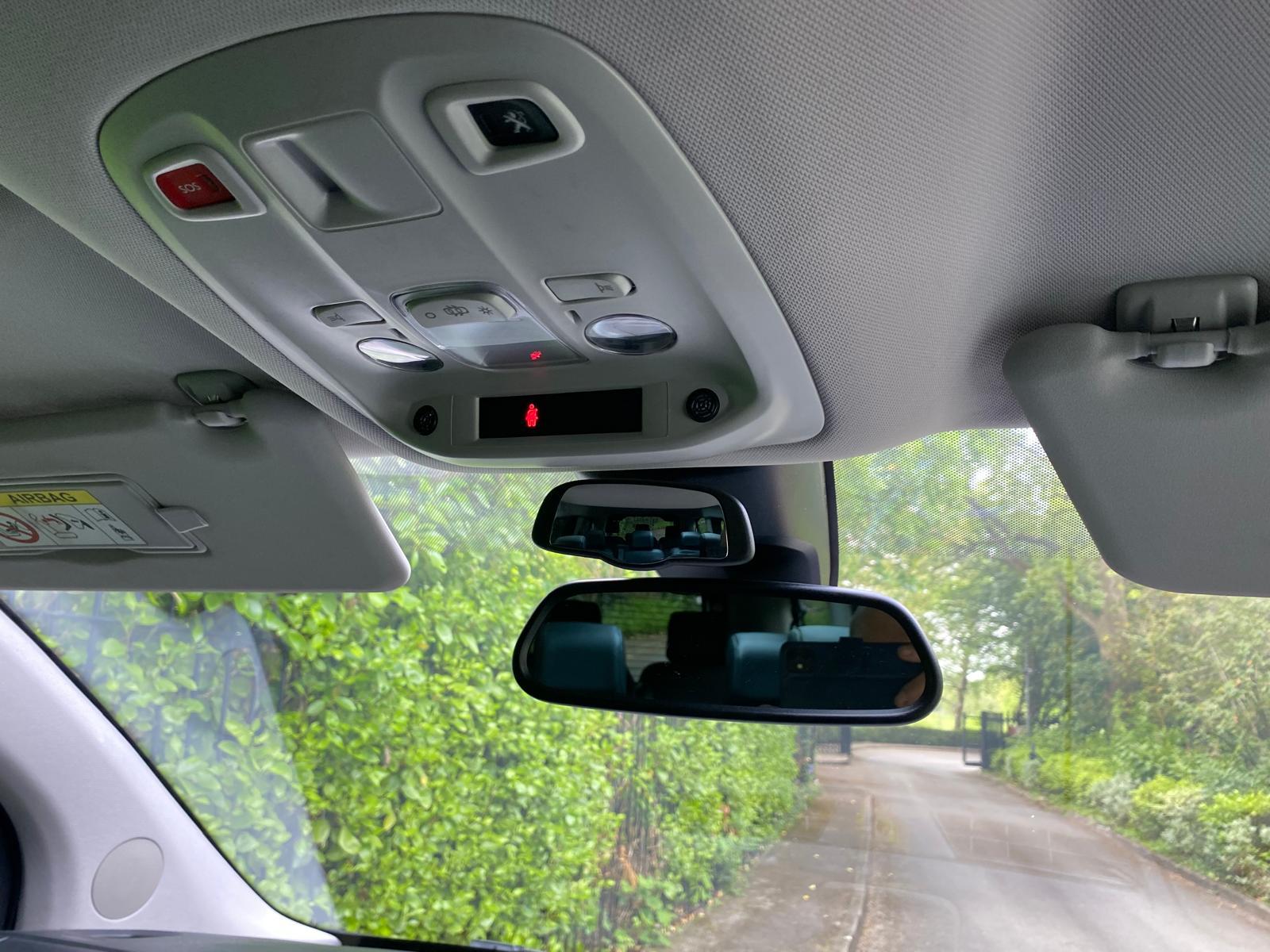Peugeot Traveller 2.0 BlueHDi Allure Standard MPV 5dr Diesel EAT8 MWB Euro 6 (s/s) (180 ps)