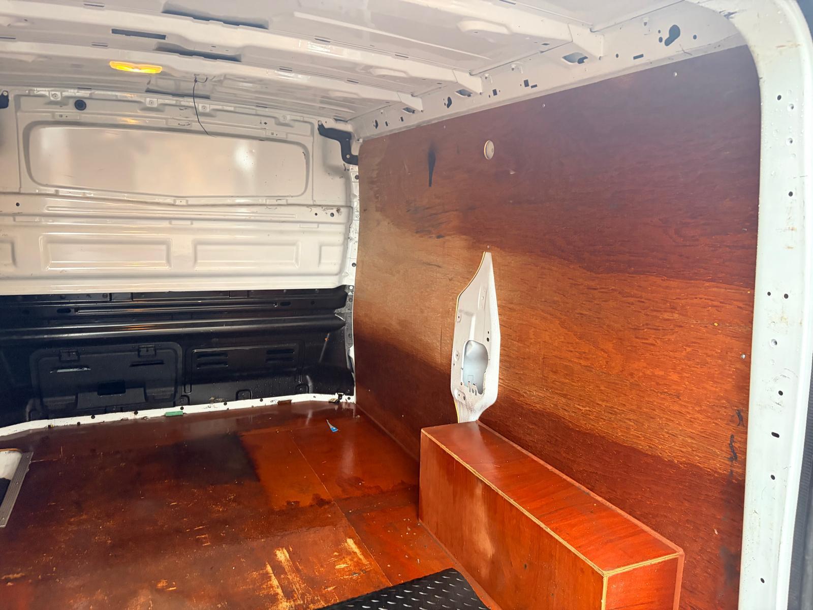 Vauxhall Vivaro 1.6 CDTi 2700 Sportive Panel Van 5dr Diesel Manual L1 H1 Euro 6 (120 ps)