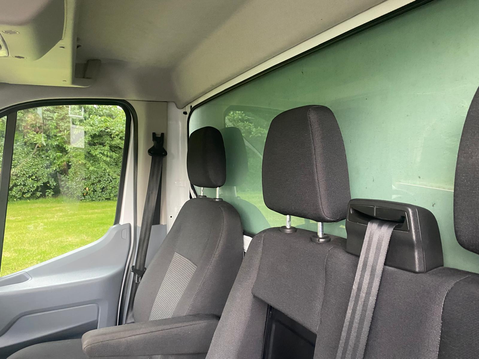 Ford Transit 2.0 350 EcoBlue Chassis Cab 2dr Diesel Manual RWD L3 H1 Euro 6 (170 ps)