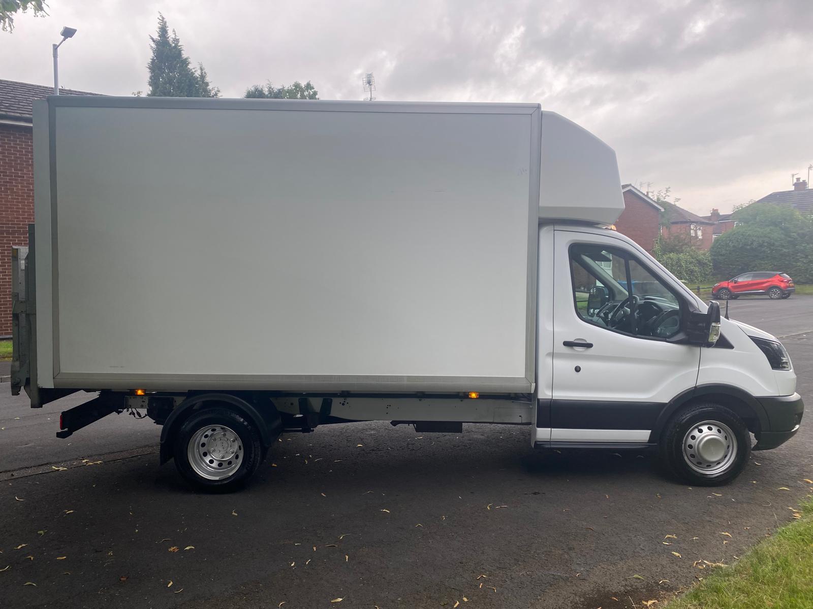 Ford Transit 2.0 350 EcoBlue Chassis Cab 2dr Diesel Manual RWD L3 H1 Euro 6 (170 ps)