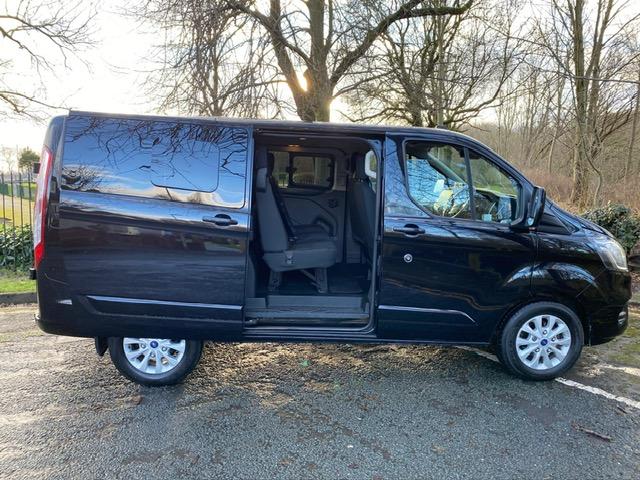 Ford Transit Custom 2.0 300 EcoBlue Limited Crew Van Double Cab 5dr Diesel Manual L1 H1 Euro 6 (s/s) (6 Seat) (130 ps)