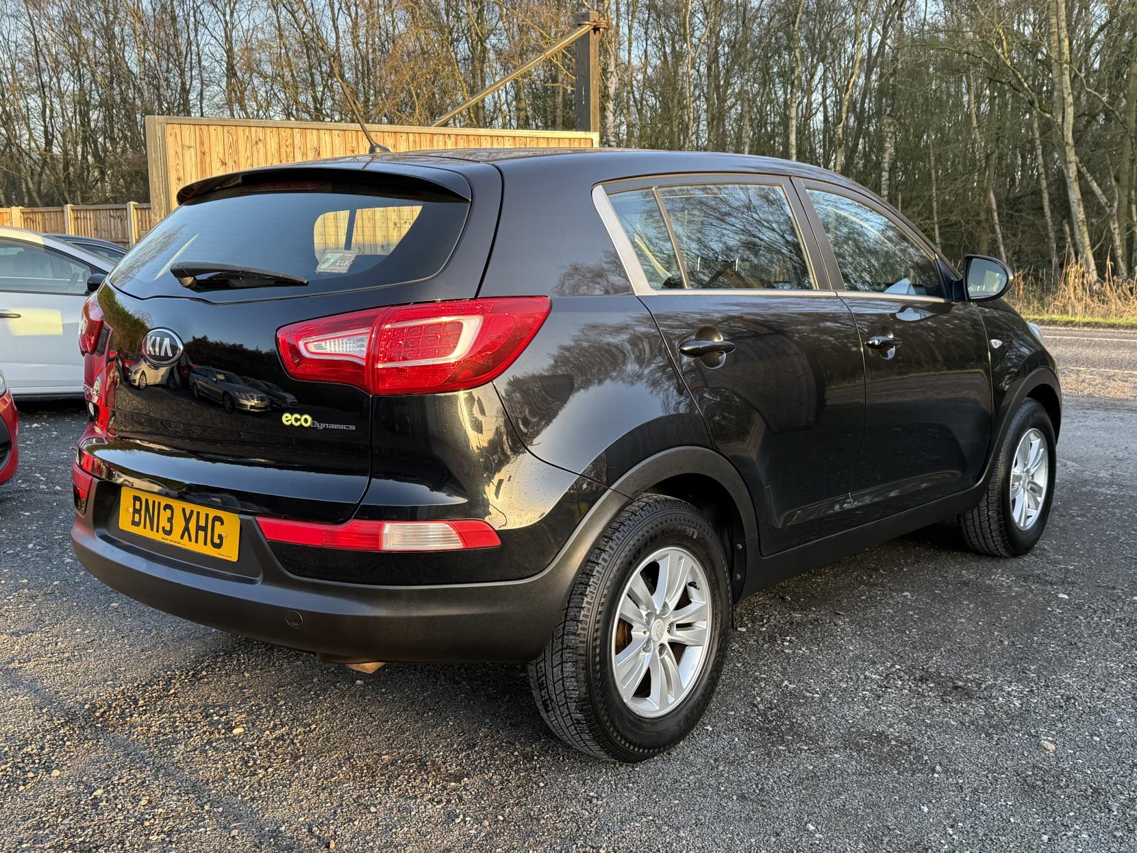 Kia Sportage 1.7 CRDi EcoDynamics 1 SUV 5dr Diesel Manual 2WD Euro 5 (s/s) (114 bhp)