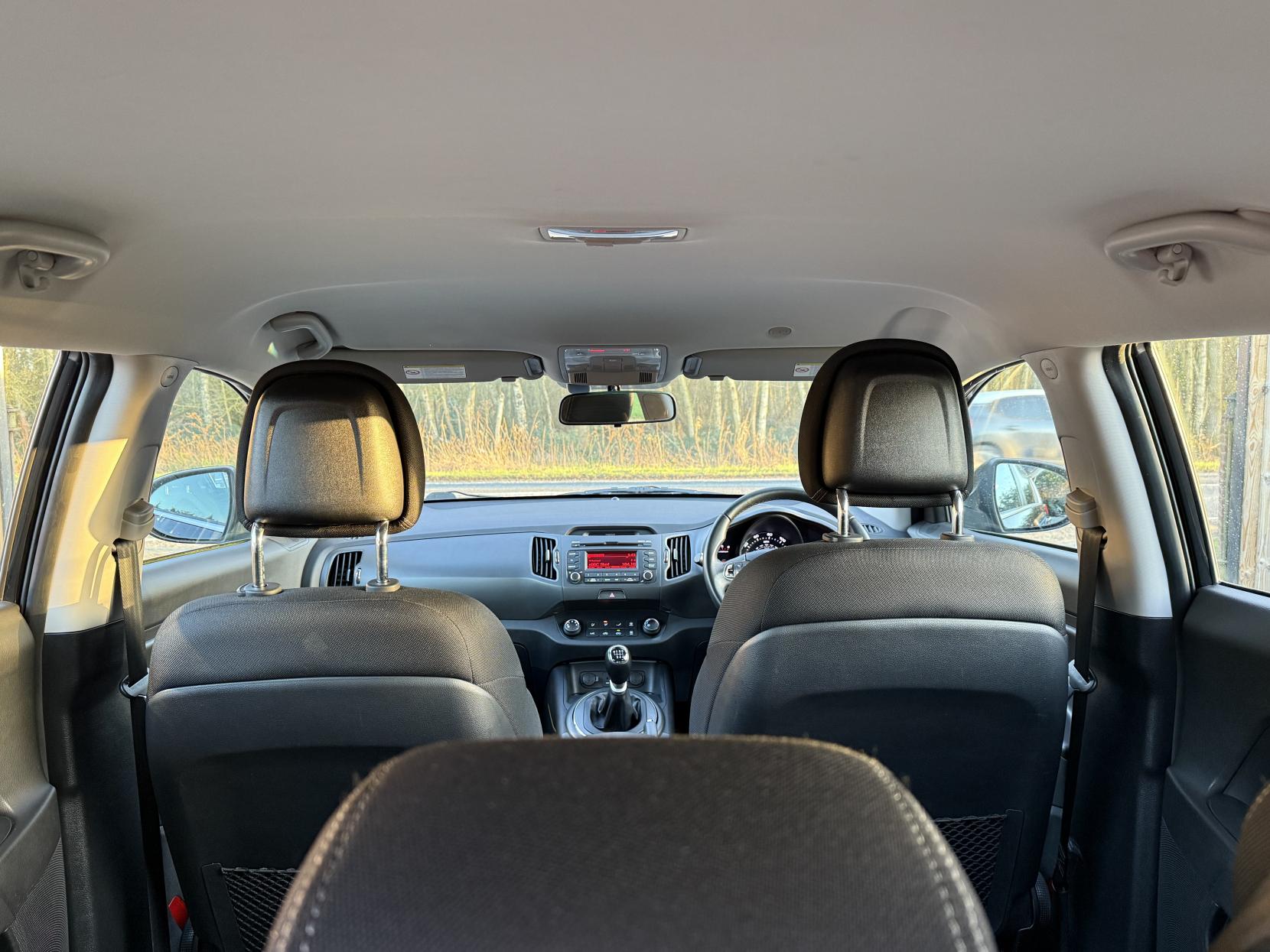 Kia Sportage 1.7 CRDi EcoDynamics 1 SUV 5dr Diesel Manual 2WD Euro 5 (s/s) (114 bhp)