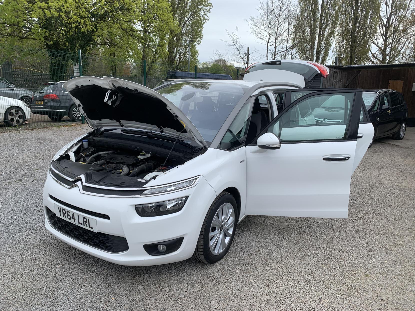 Citroen Grand C4 Picasso 1.6 e-HDi Airdream Exclusive MPV 5dr Diesel ETG6 Euro 5 (s/s) (115 ps)