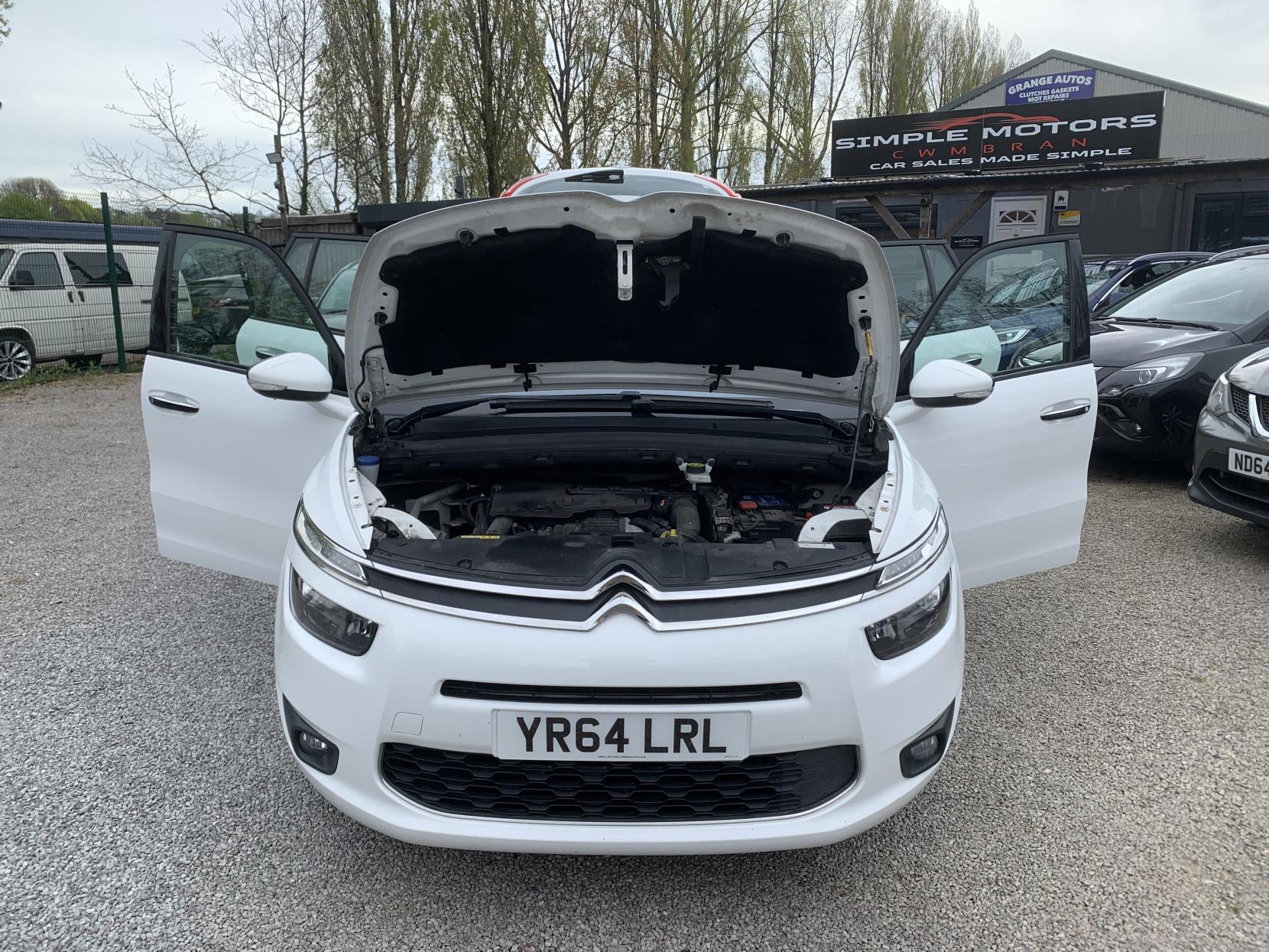 Citroen Grand C4 Picasso 1.6 e-HDi Airdream Exclusive MPV 5dr Diesel ETG6 Euro 5 (s/s) (115 ps)