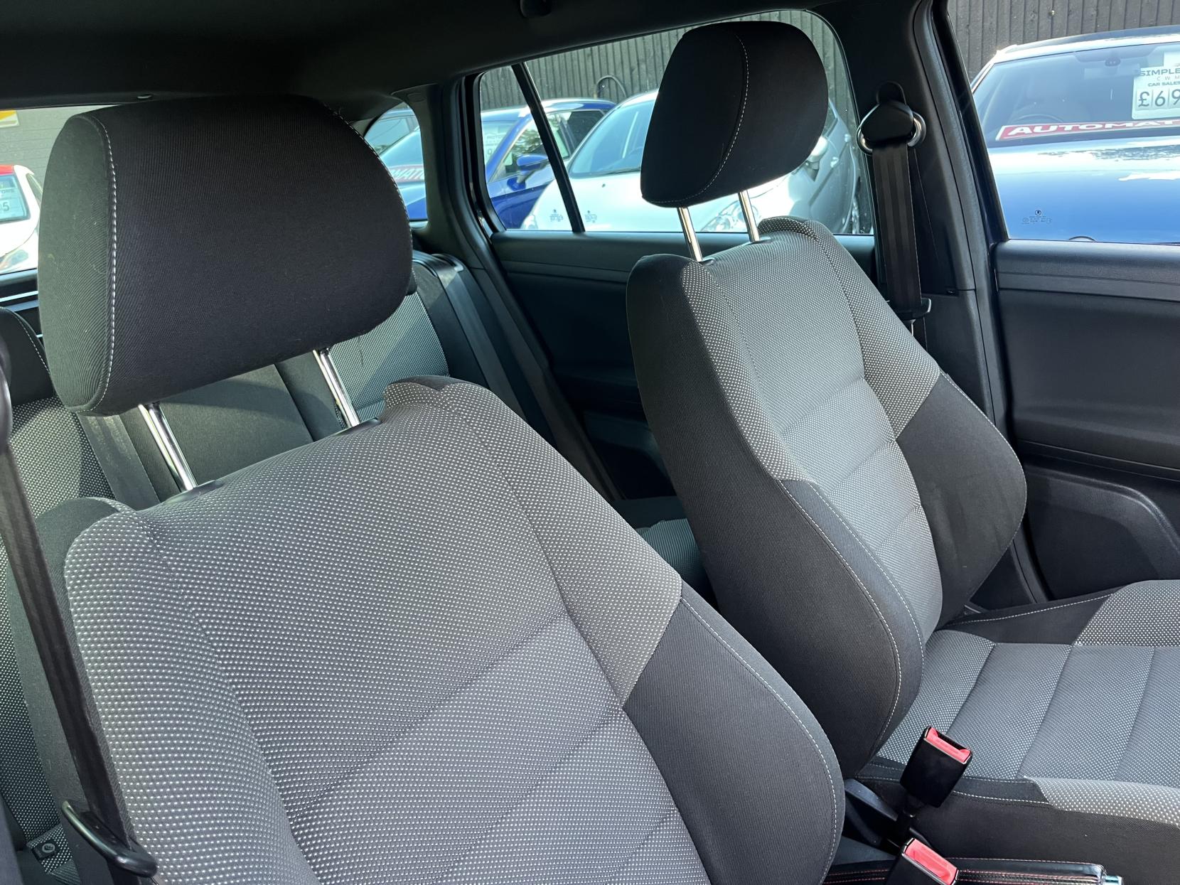 2014 00 SKODA FABIA