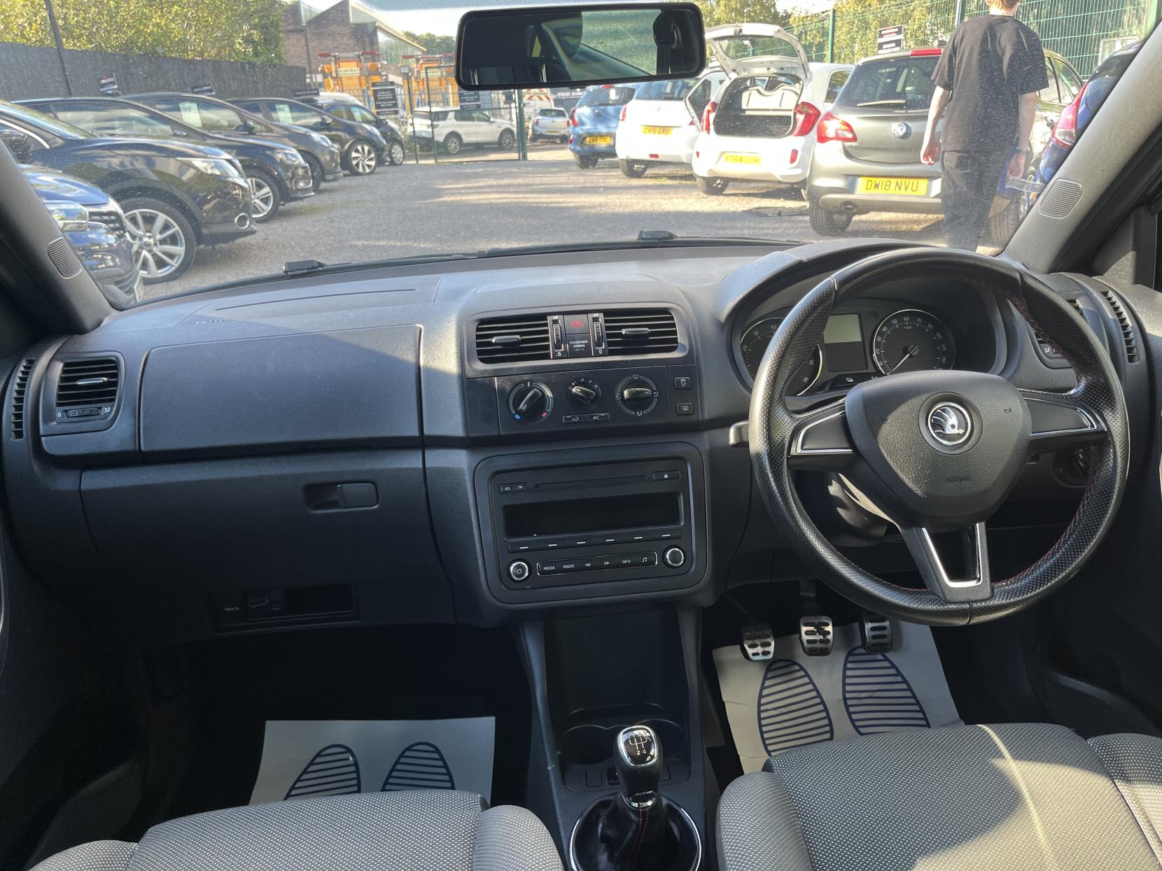 2014 00 SKODA FABIA