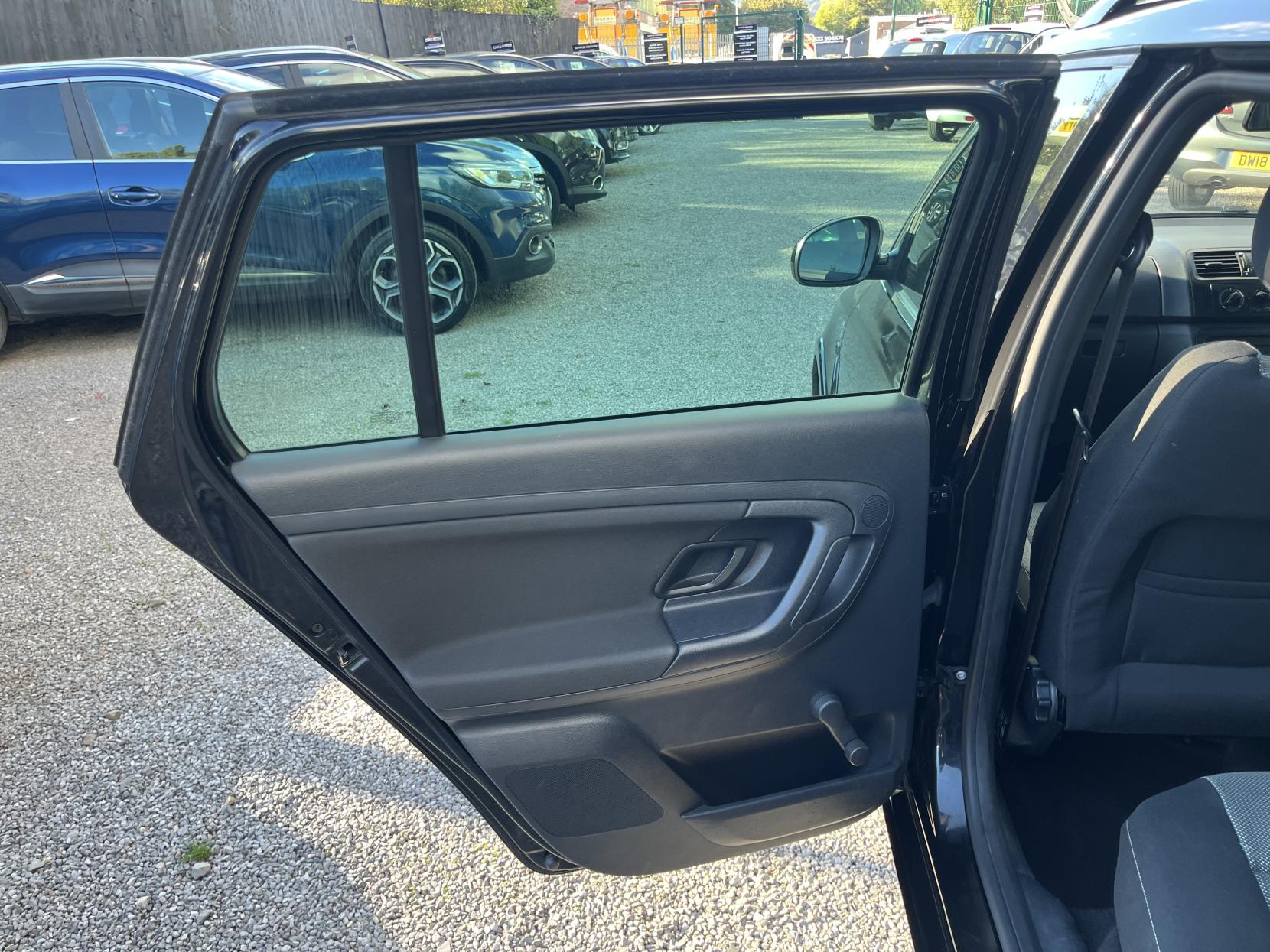 2014 00 SKODA FABIA