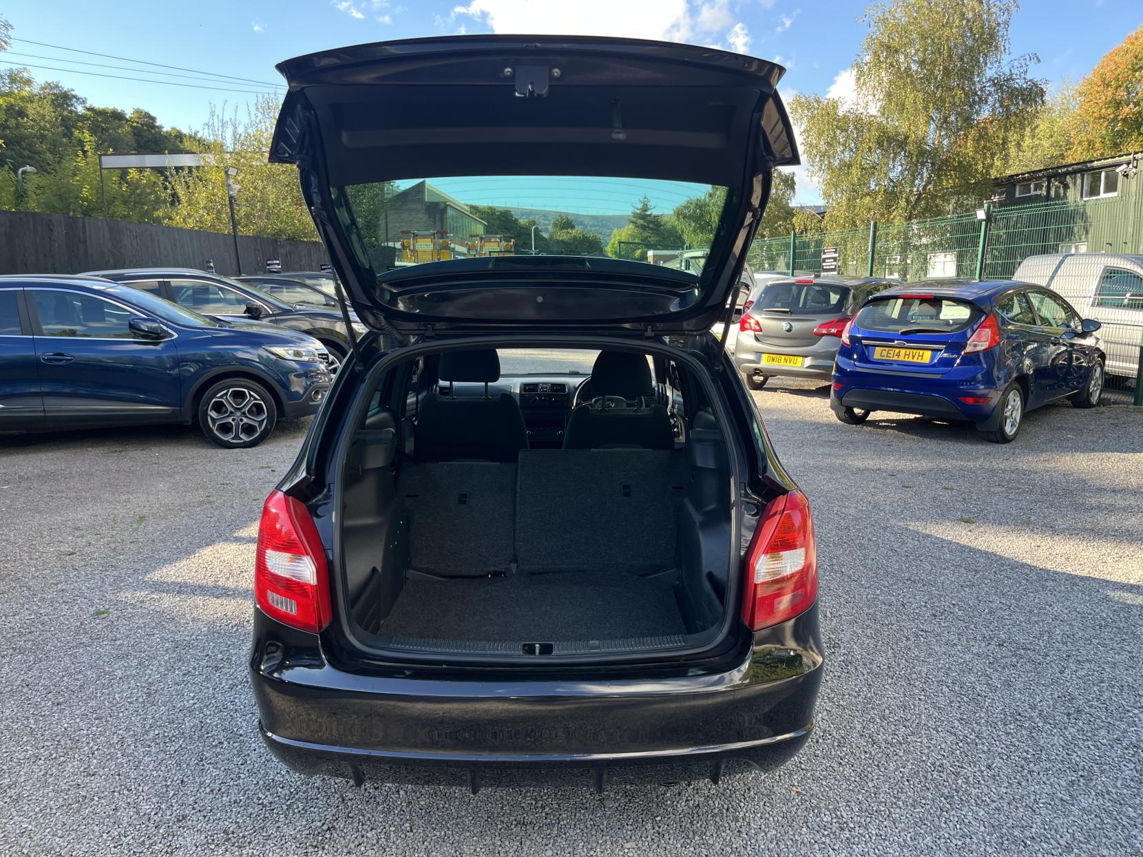 2014 00 SKODA FABIA