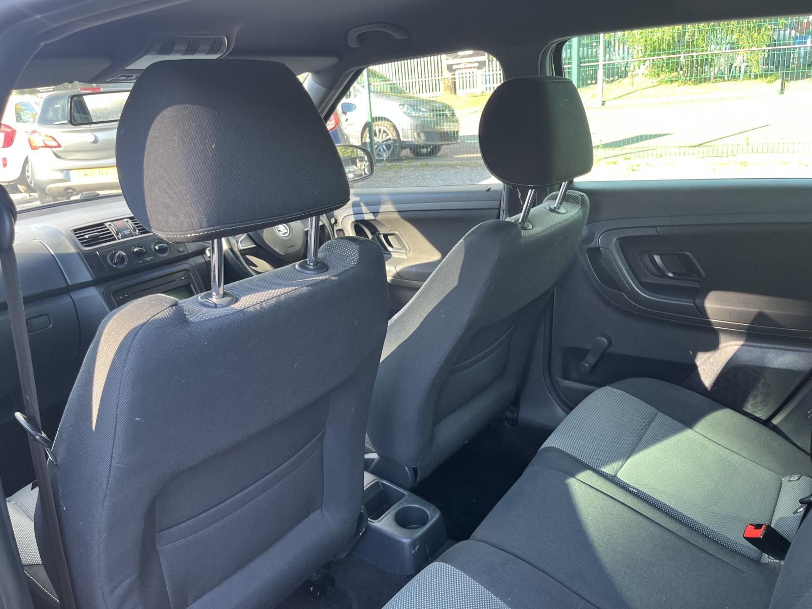 2014 00 SKODA FABIA