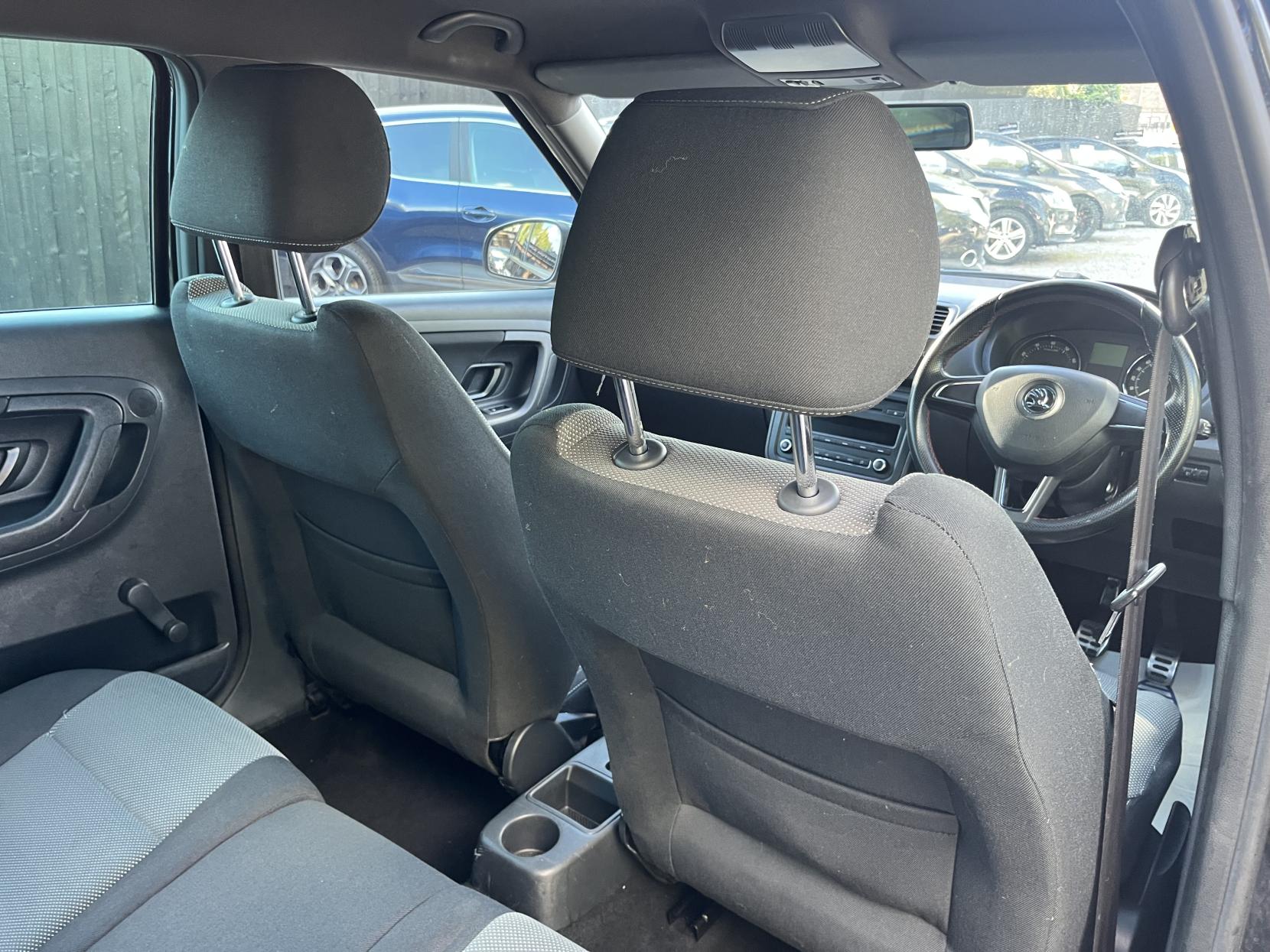 2014 00 SKODA FABIA
