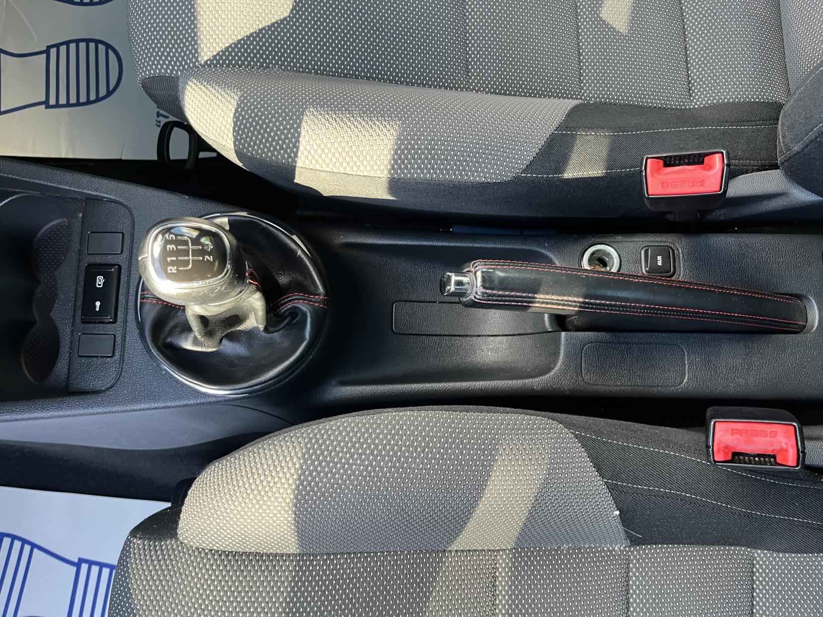 2014 00 SKODA FABIA
