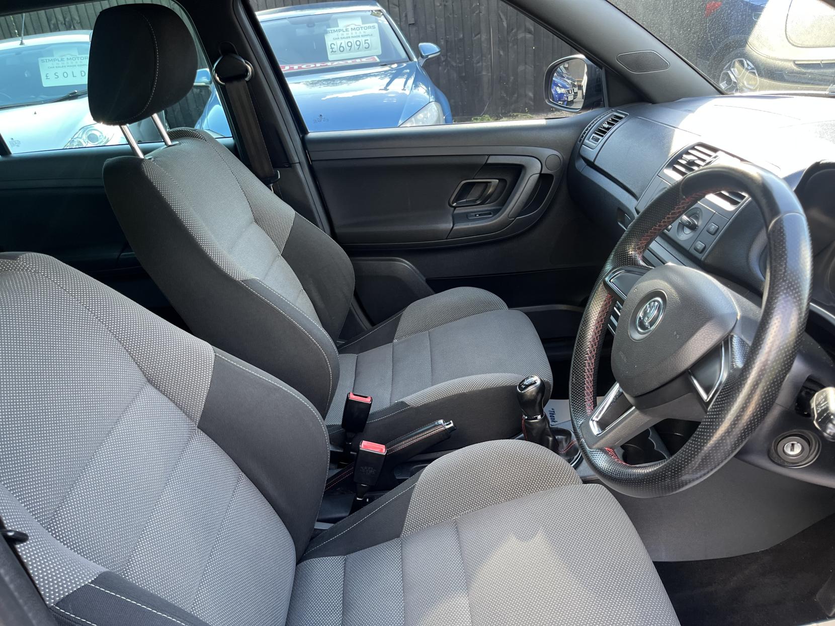 2014 00 SKODA FABIA