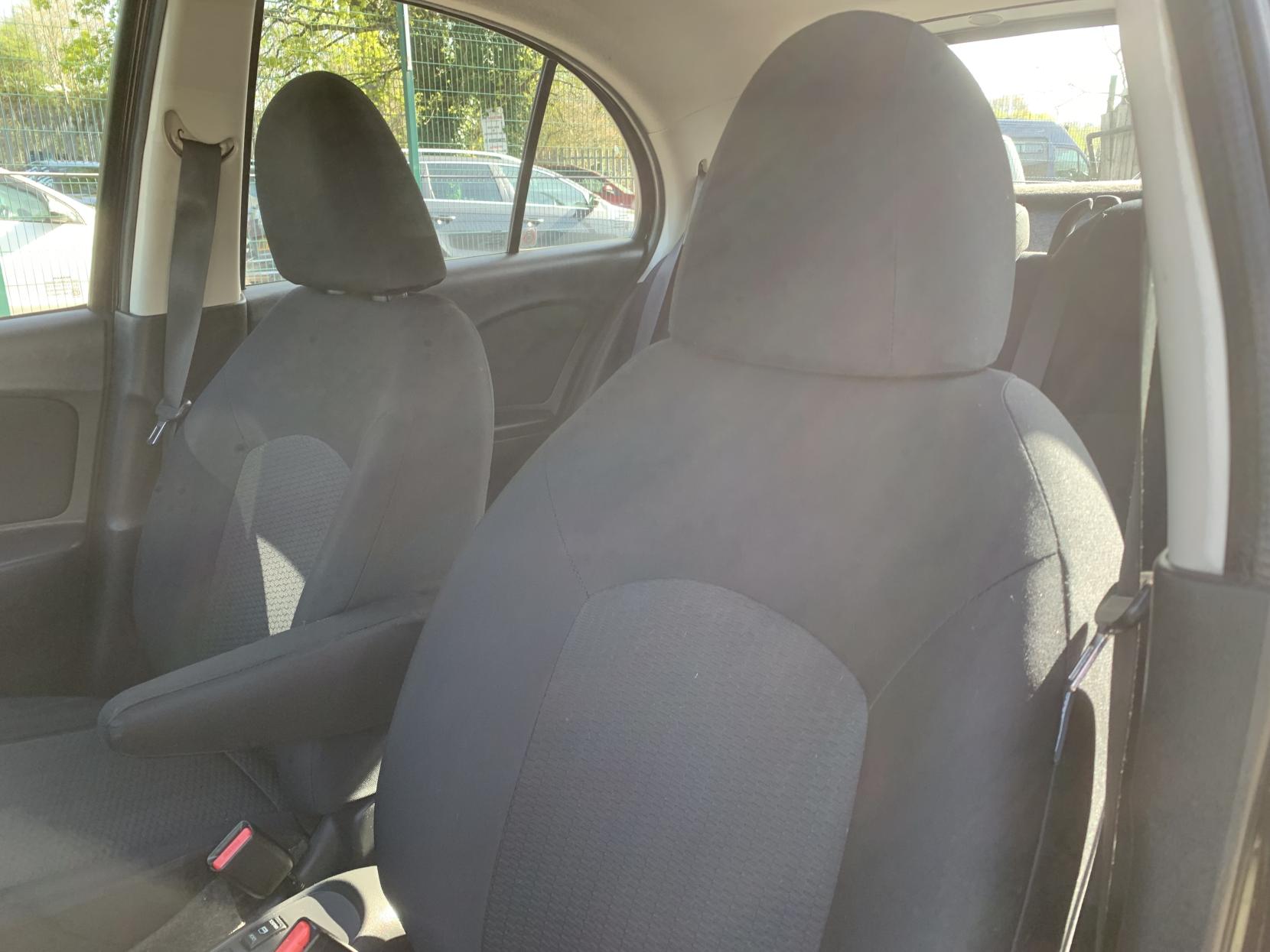 Nissan Micra 1.2 12V Acenta Hatchback 5dr Petrol CVT Euro 5 (80 ps)