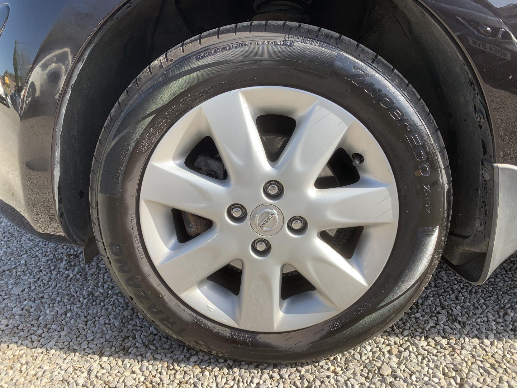 Nissan Micra 1.2 12V Acenta Hatchback 5dr Petrol CVT Euro 5 (80 ps)