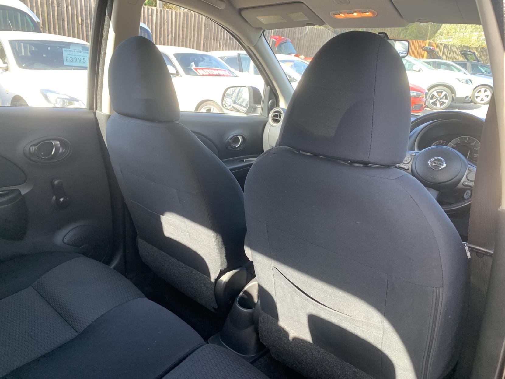 Nissan Micra 1.2 12V Acenta Hatchback 5dr Petrol CVT Euro 5 (80 ps)