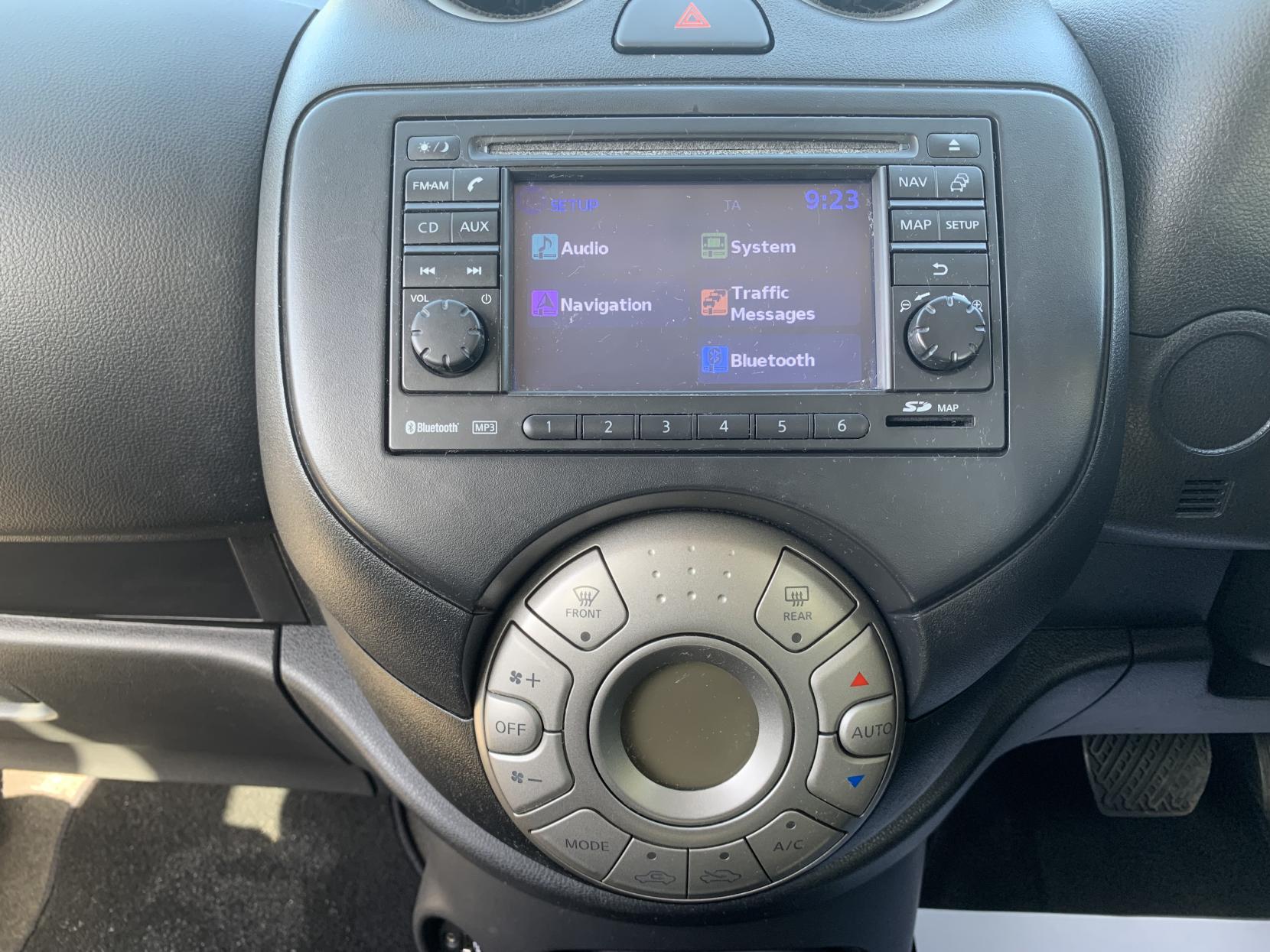 Nissan Micra 1.2 12V Acenta Hatchback 5dr Petrol CVT Euro 5 (80 ps)