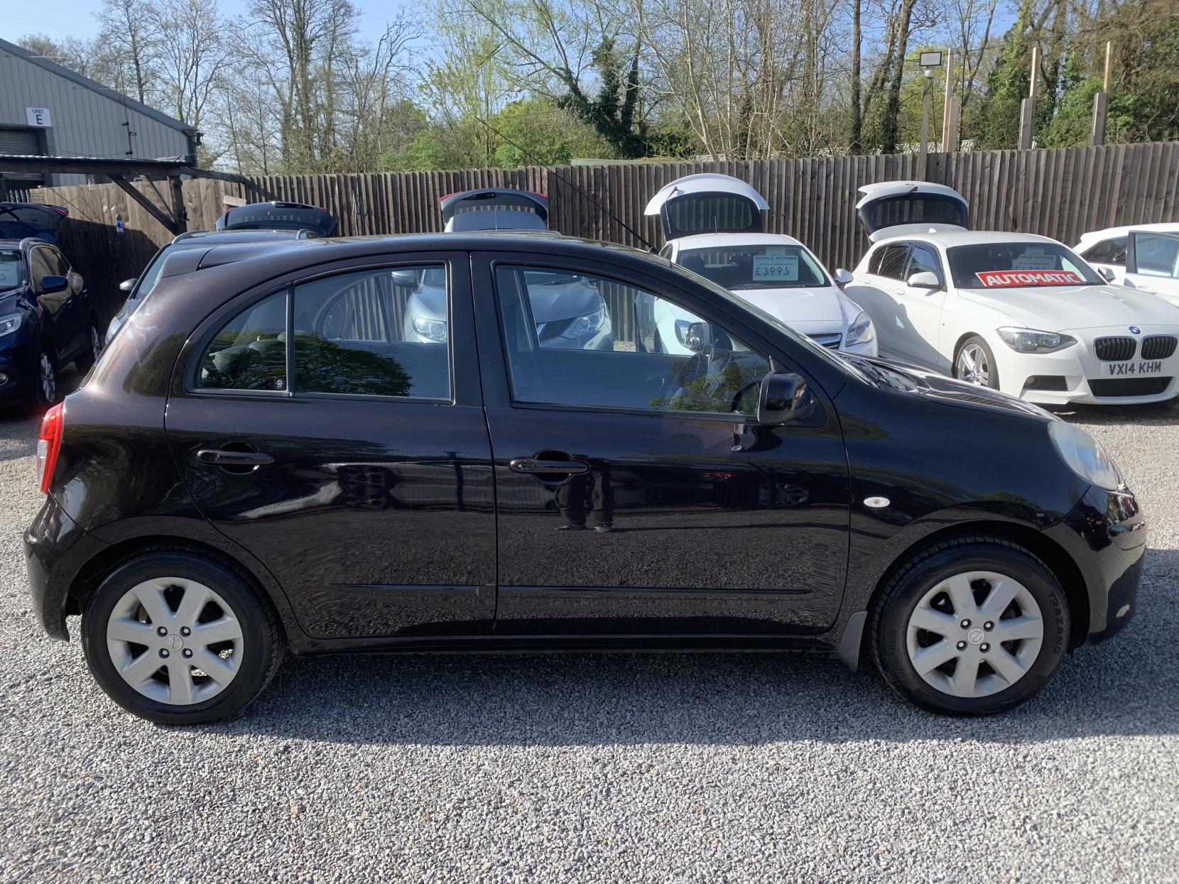 Nissan Micra 1.2 12V Acenta Hatchback 5dr Petrol CVT Euro 5 (80 ps)