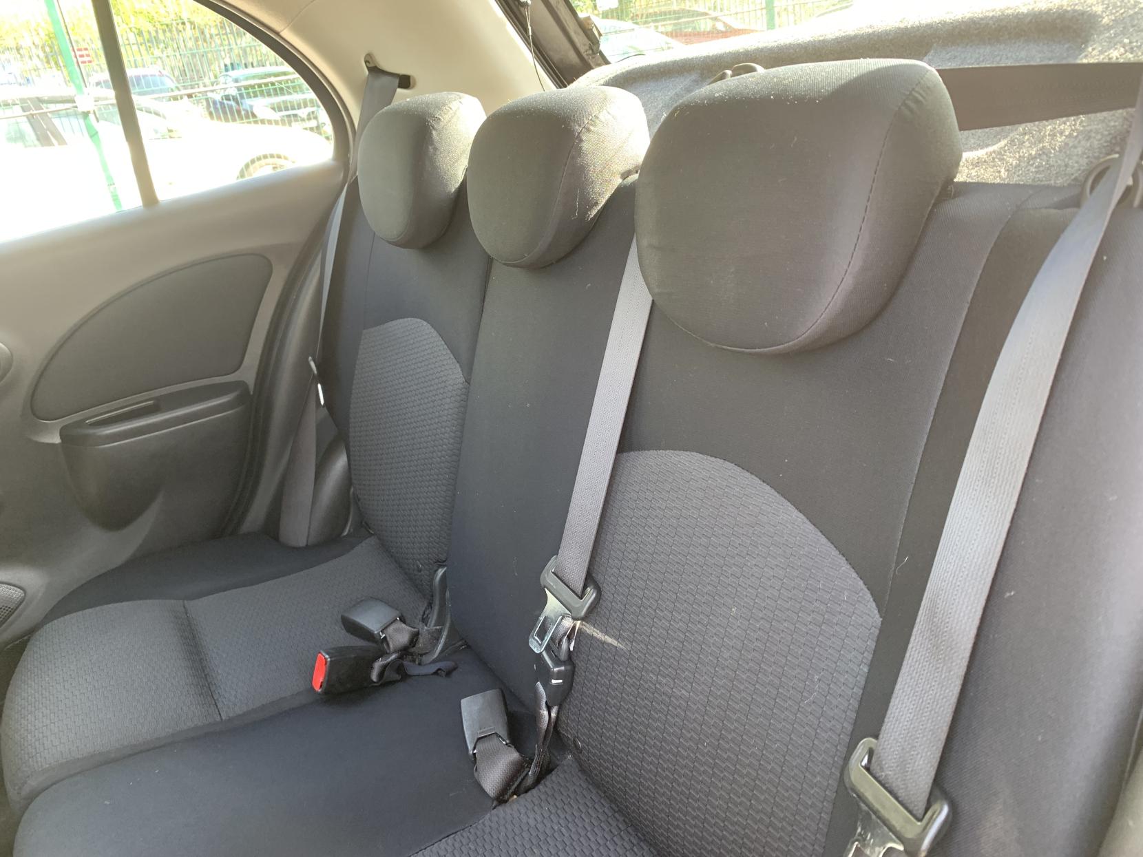 Nissan Micra 1.2 12V Acenta Hatchback 5dr Petrol CVT Euro 5 (80 ps)