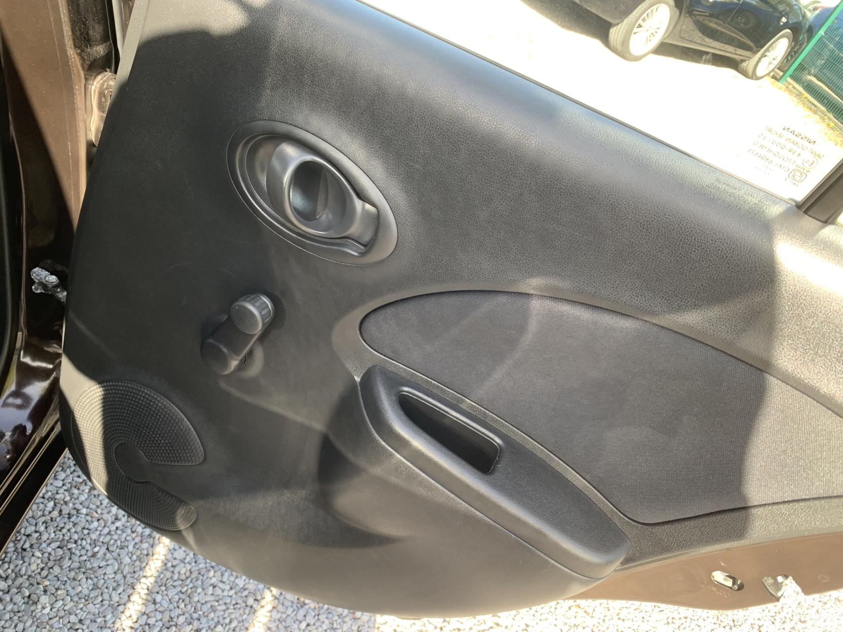 Nissan Micra 1.2 12V Acenta Hatchback 5dr Petrol CVT Euro 5 (80 ps)