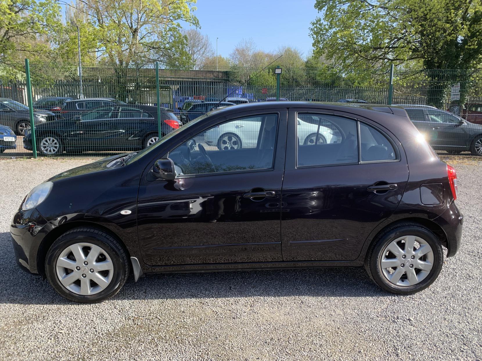 Nissan Micra 1.2 12V Acenta Hatchback 5dr Petrol CVT Euro 5 (80 ps)