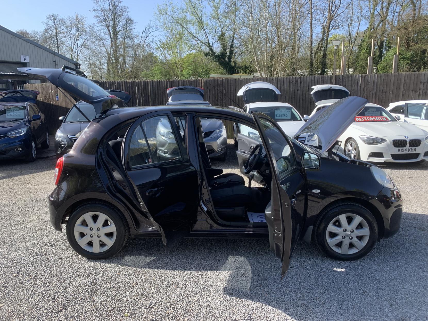 Nissan Micra 1.2 12V Acenta Hatchback 5dr Petrol CVT Euro 5 (80 ps)