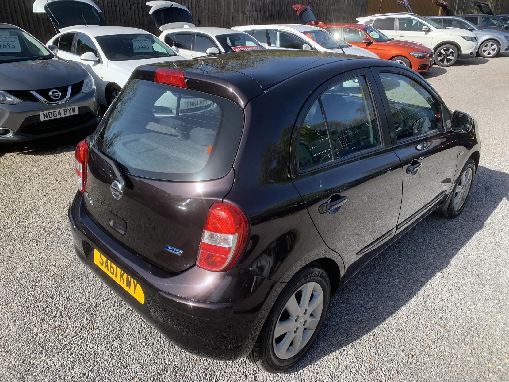 Nissan Micra 1.2 12V Acenta Hatchback 5dr Petrol CVT Euro 5 (80 ps)