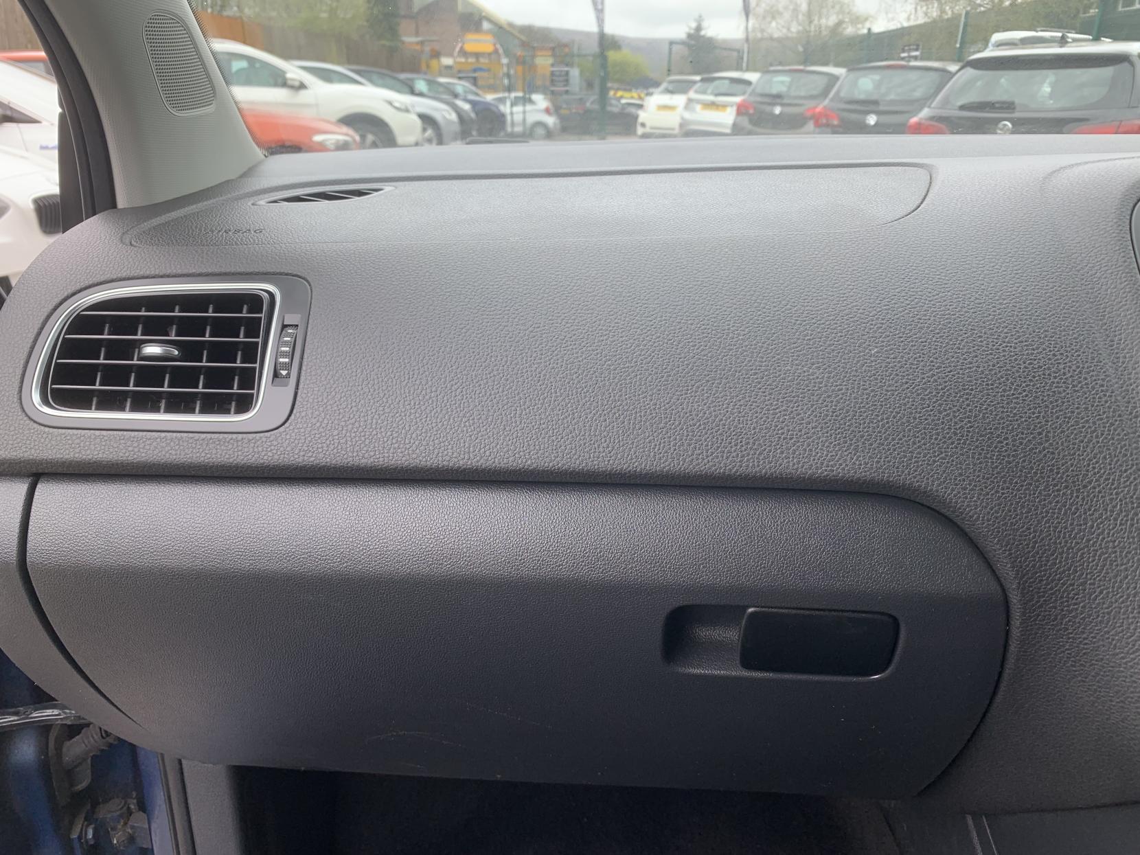 Volkswagen Polo 1.0 BlueMotion Tech SE Hatchback 3dr Petrol Manual Euro 6 (s/s) (60 ps)