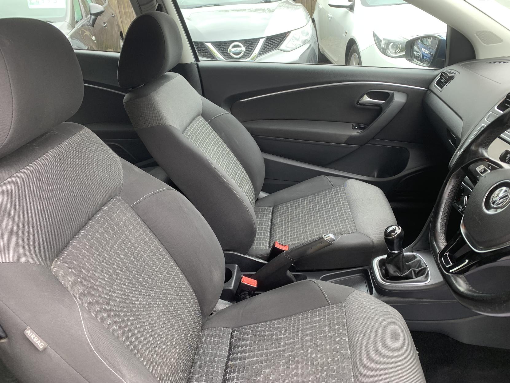 Volkswagen Polo 1.0 BlueMotion Tech SE Hatchback 3dr Petrol Manual Euro 6 (s/s) (60 ps)