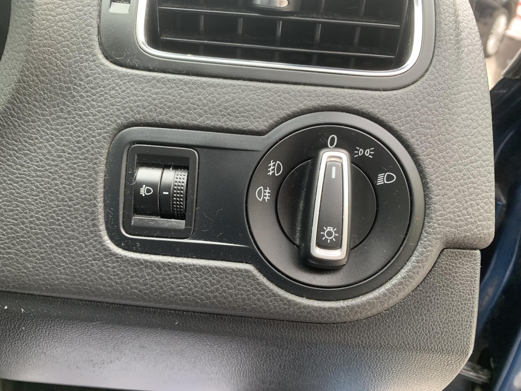 Volkswagen Polo 1.0 BlueMotion Tech SE Hatchback 3dr Petrol Manual Euro 6 (s/s) (60 ps)