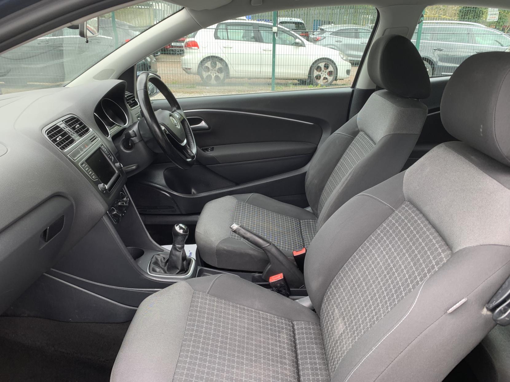 Volkswagen Polo 1.0 BlueMotion Tech SE Hatchback 3dr Petrol Manual Euro 6 (s/s) (60 ps)