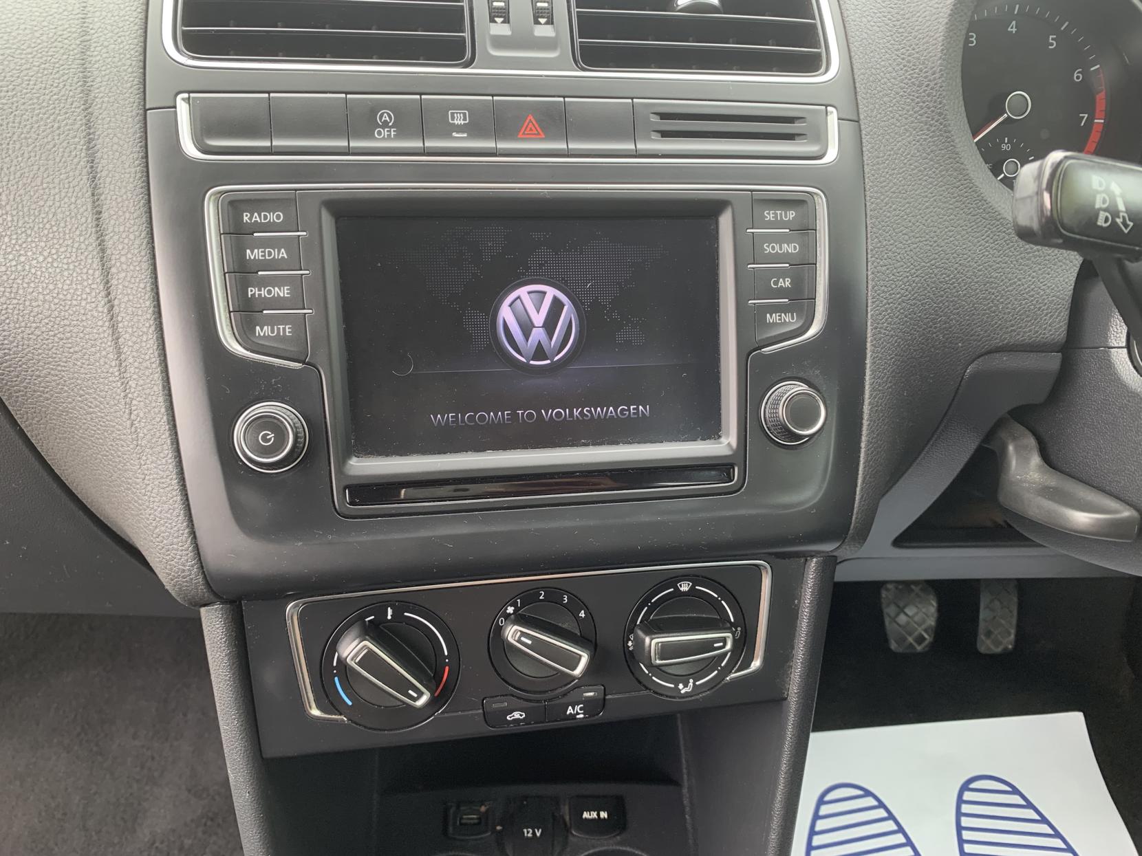 Volkswagen Polo 1.0 BlueMotion Tech SE Hatchback 3dr Petrol Manual Euro 6 (s/s) (60 ps)