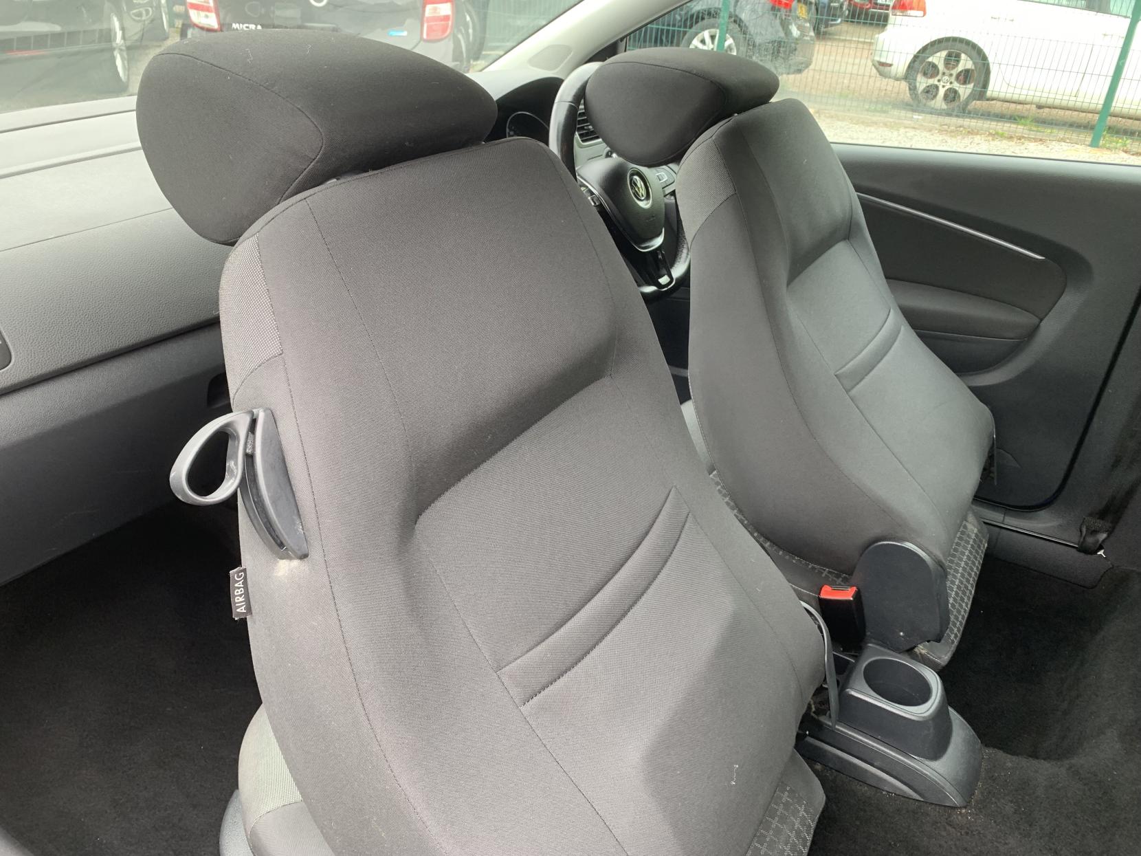 Volkswagen Polo 1.0 BlueMotion Tech SE Hatchback 3dr Petrol Manual Euro 6 (s/s) (60 ps)