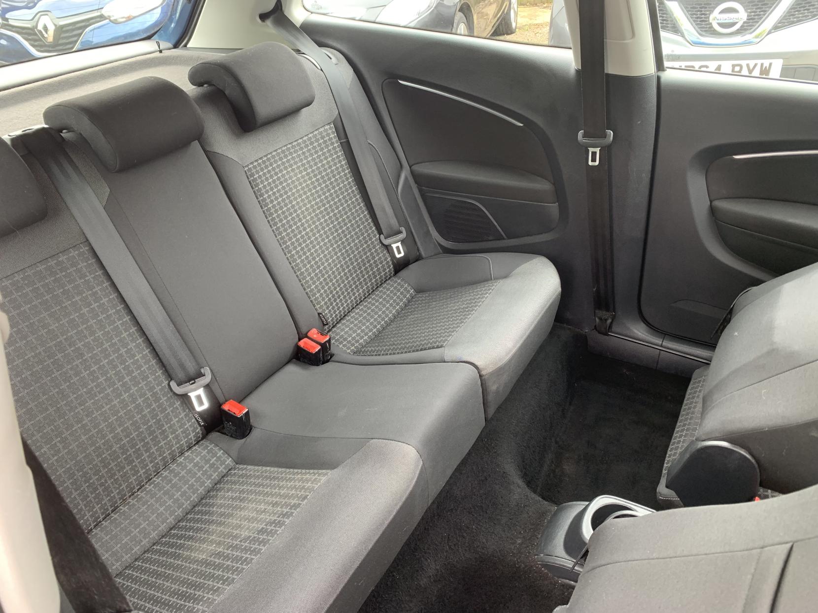 Volkswagen Polo 1.0 BlueMotion Tech SE Hatchback 3dr Petrol Manual Euro 6 (s/s) (60 ps)