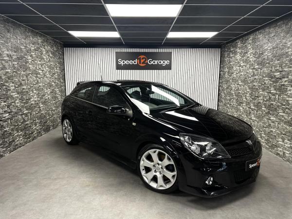 Vauxhall Astra 2.0i 16v VXR Sport Hatch 3dr Petrol Manual (221 g/km, 237 bhp)
