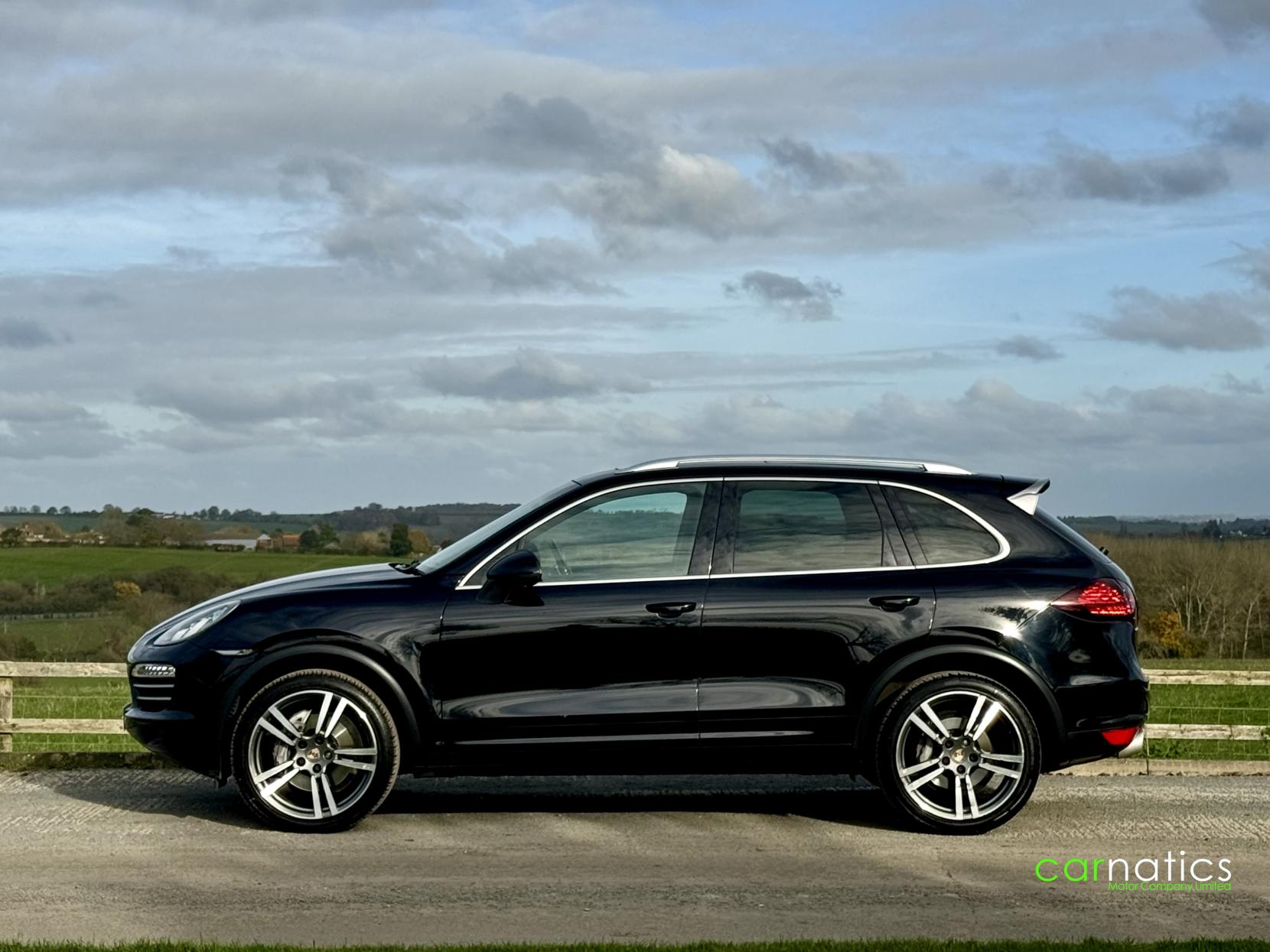 Porsche Cayenne 3.0 TD V6 Platinum Edition SUV 5dr Diesel TiptronicS 4WD Euro 5 (s/s) (245 ps)