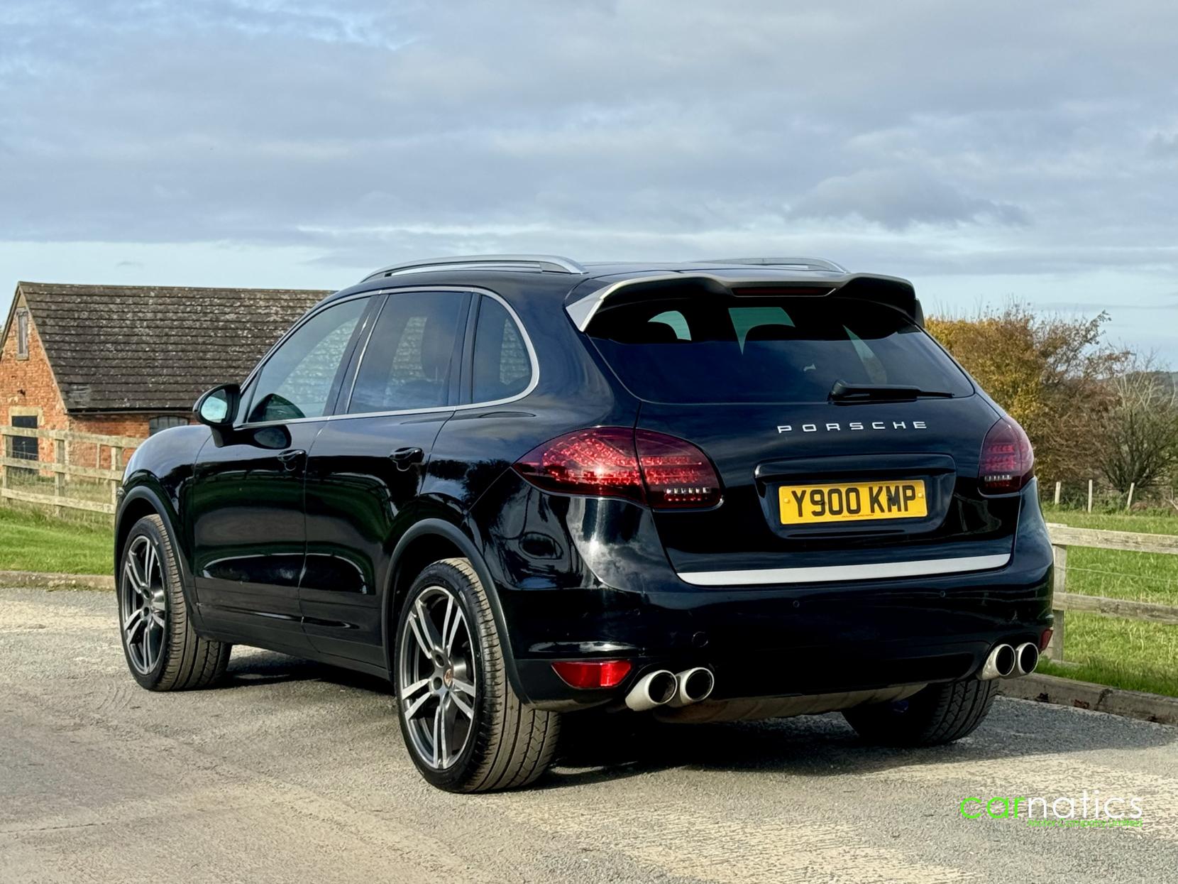 Porsche Cayenne 3.0 TD V6 Platinum Edition SUV 5dr Diesel TiptronicS 4WD Euro 5 (s/s) (245 ps)