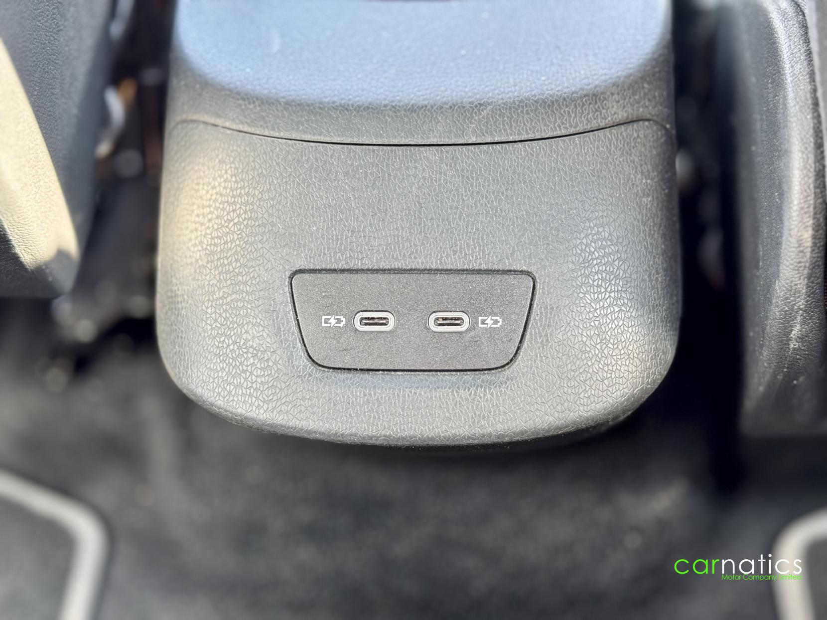 Volkswagen ID.3 Pro Performance 58kWh Life Hatchback 5dr Electric Auto (204 ps)