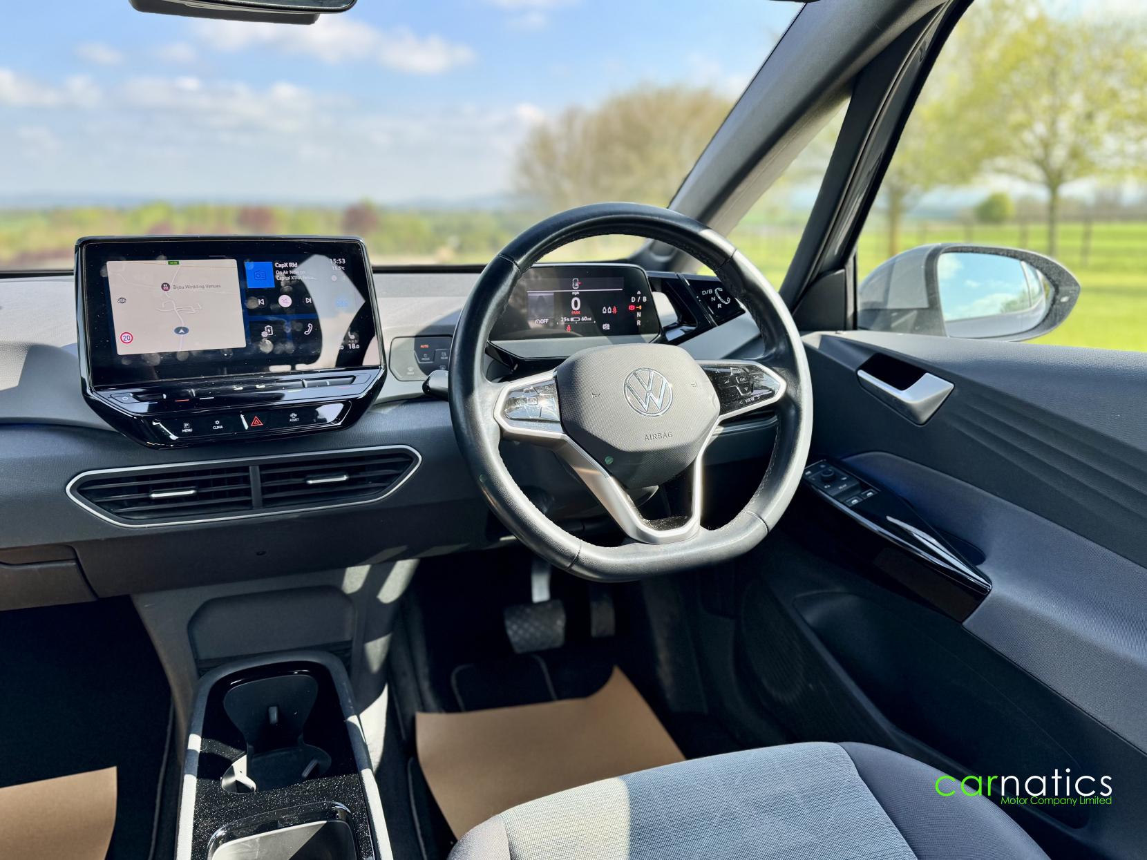 Volkswagen ID.3 Pro Performance 58kWh Life Hatchback 5dr Electric Auto (204 ps)