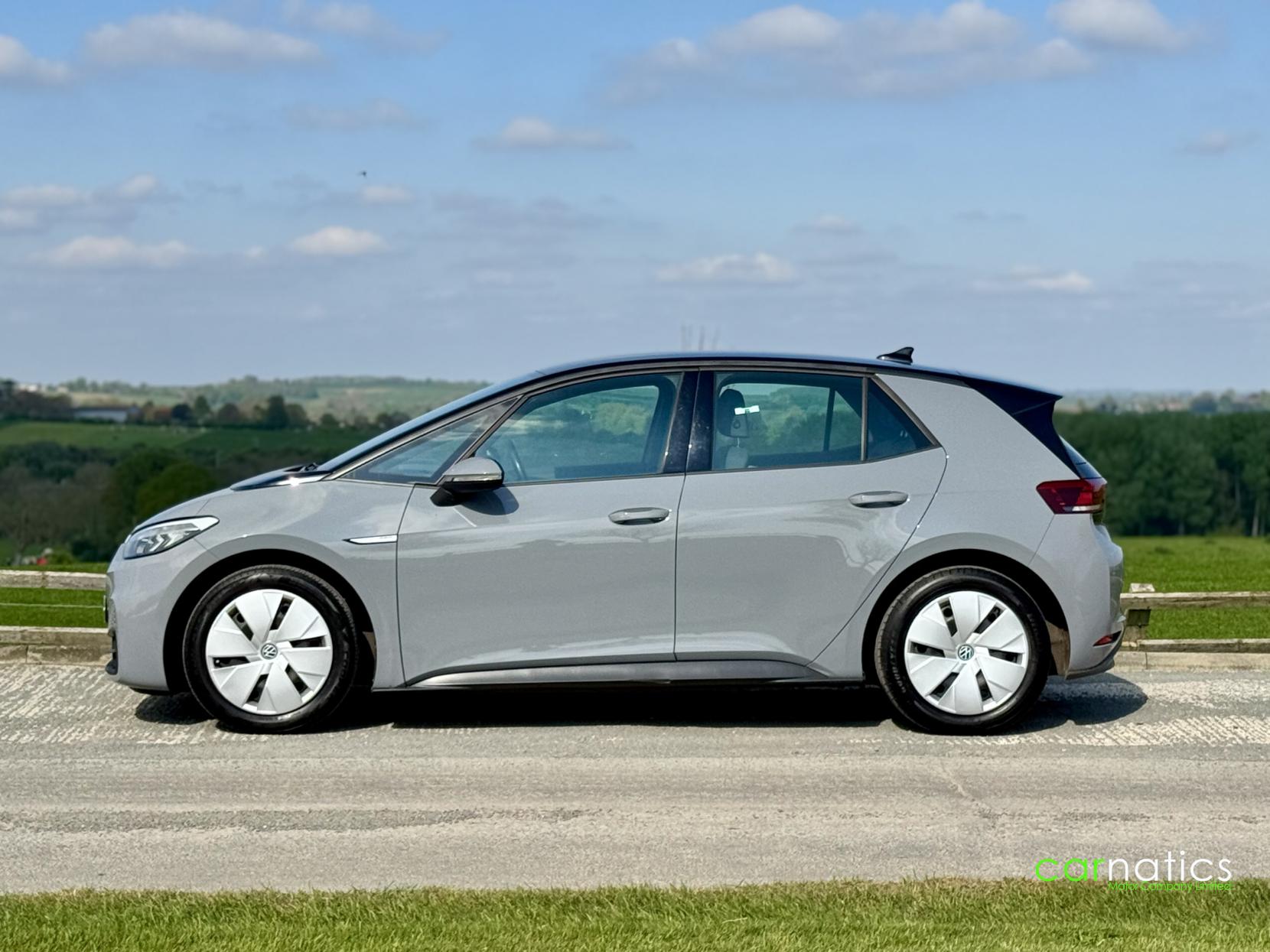 Volkswagen ID.3 Pro Performance 58kWh Life Hatchback 5dr Electric Auto (204 ps)